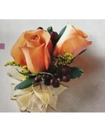 2 rose corsage